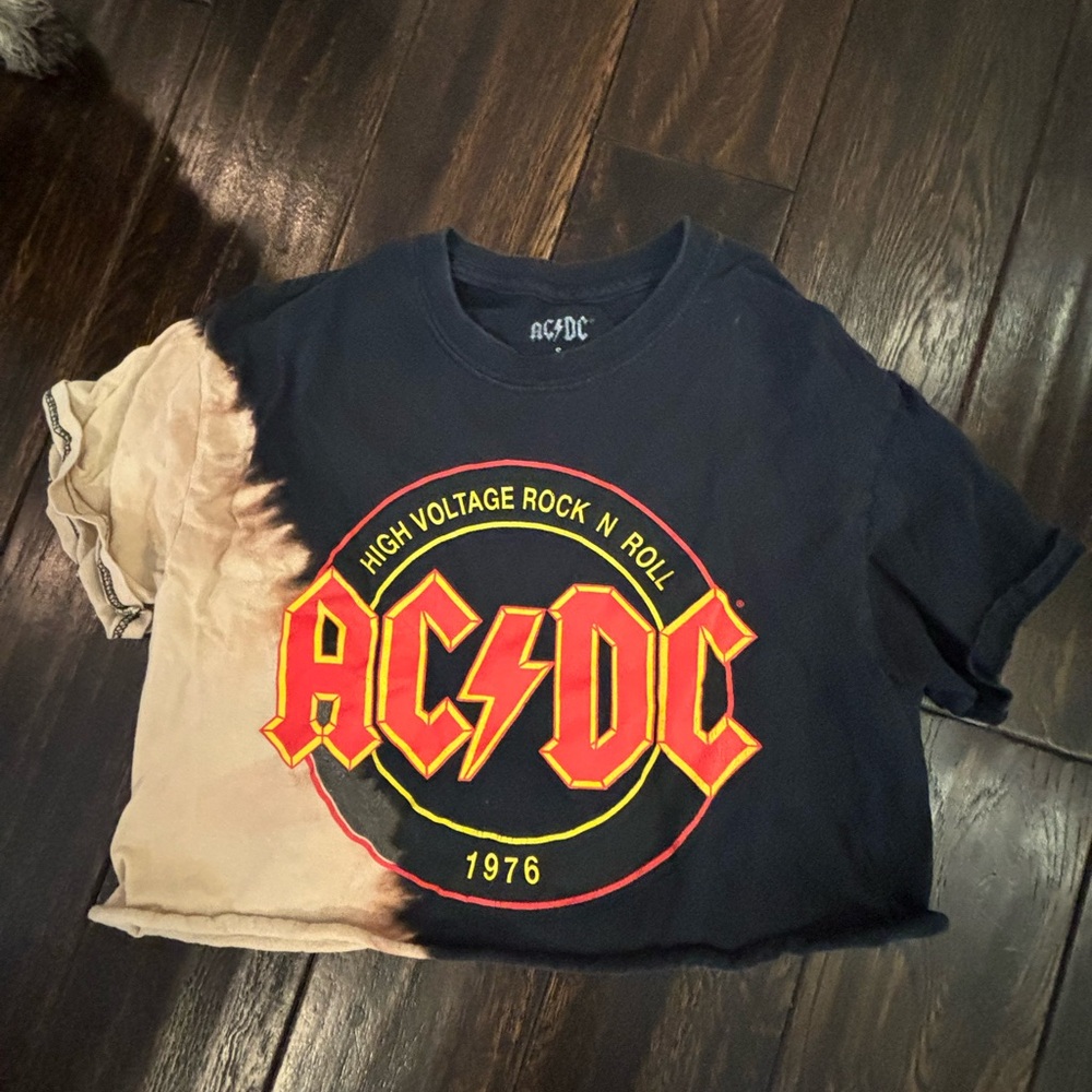 ACDC Cropped Black Tie Dye Shirt Size Small